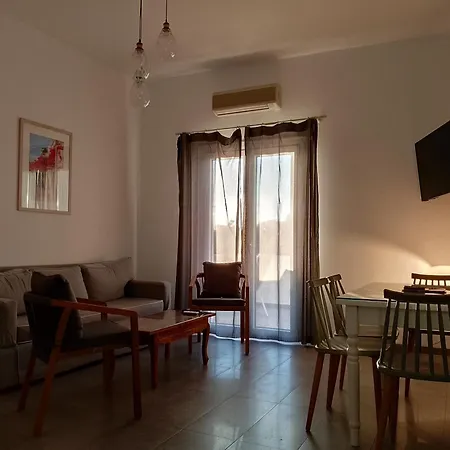 Nomad * Páros